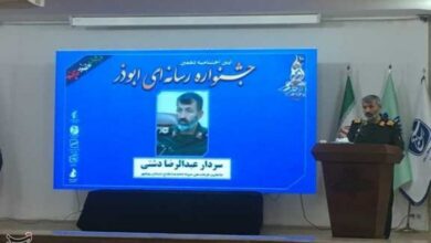 اصحاب رسانه پرده توهم اقتدار دشمن را پاره کنند