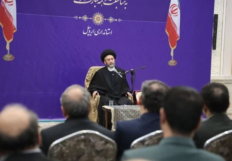 انقلاب اسلامی ملت ایران را در چینش بینالمللی قرار داد