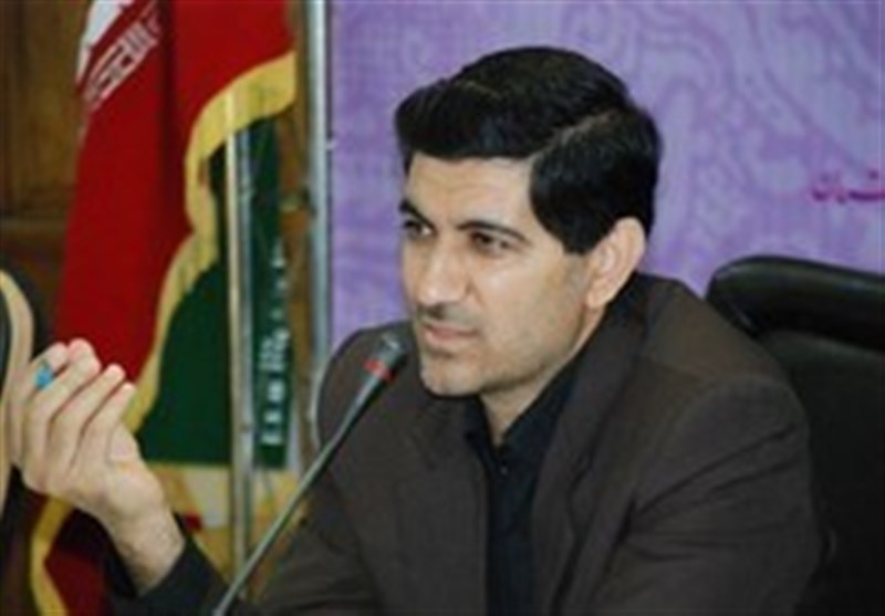 ایجاد گروههای اندیشهورز در لرستان/ از نخبگان بهره میبریم