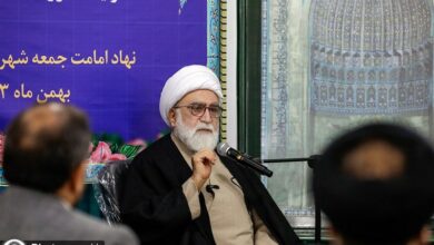 با همدلی و وحدت بر مشکلات فائق میآئیم