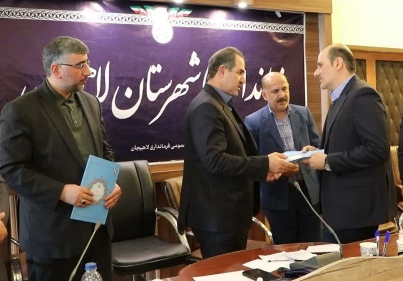 تصمیمات نادرست منجر به مشکلات اقتصادی شد