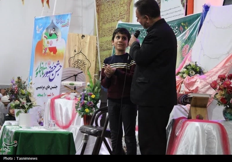 جشنهای مردمی انقلاب اسلامی در مساجد بجنورد+تصویر