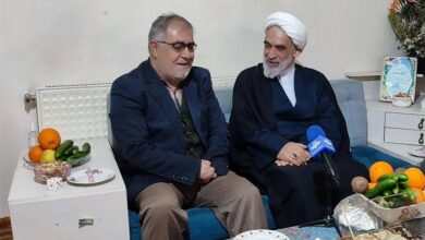 حضور نمایندگان امام خامنهای در منازل تعدادی از جانبازان