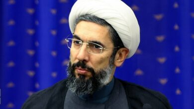 دانشگاهها باید در مسیر گسترش معارف اهل بیت(ع) گام بردارند