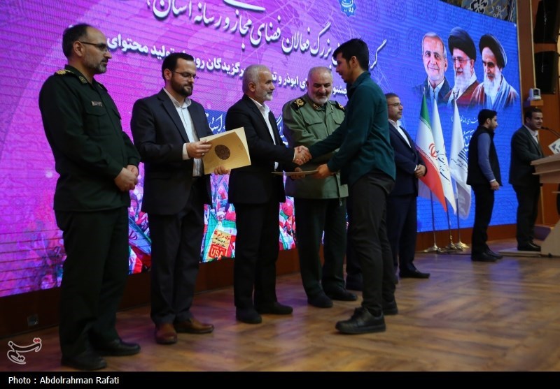 درخشش خبرنگار تسنیم در جشنواره رسانهای ابوذر همدان+تصویر