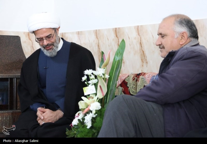دیدار نماینده ولیفقیه در خراسان شمالی با جانبازان+تصویر