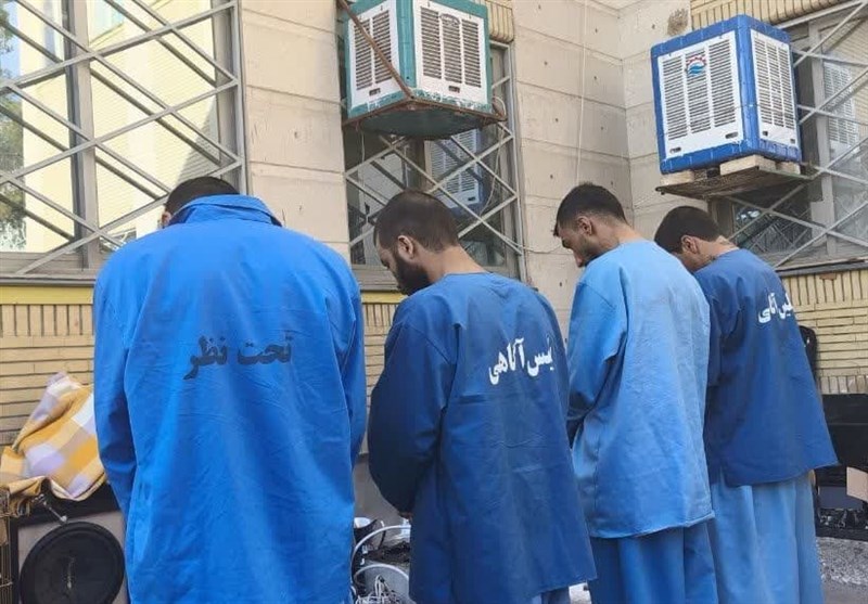شناسایی و دستگیری 4 هنجارشکن قمه بهدست در تبریز