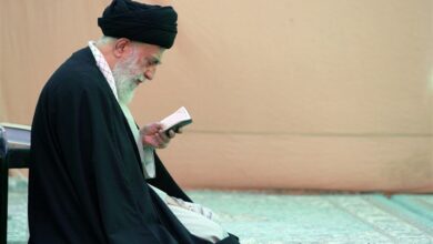 فیلم حضور رهبر انقلاب در مسجد مقدس جمکران