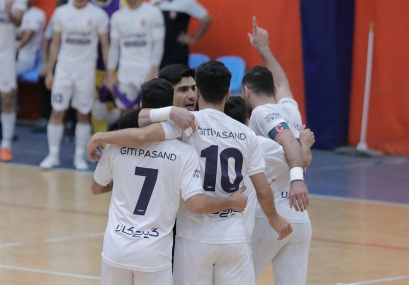 لیگ برتر فوتسال/ ادامه شکستناپذیری گیتیپسند در خانه