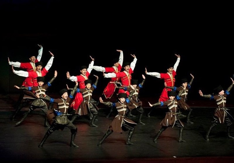 ماجرای ممنوعیت رقص آذری چه بود/قصه پرغصه مقبره الشعرای تبریز