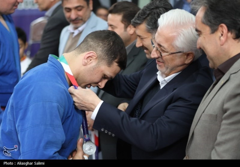 ماشینسازی اراک قهرمان لیگ برتر کوراش ایران شد + تصاویر