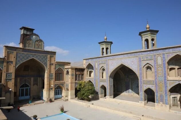 مسجد تاریخی مشیر شیراز مرمت میشود