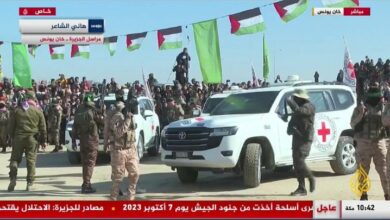 ورود صلیب سرخ به محل تحویل اسرای صهیونیست در خان یونس+ فیلم