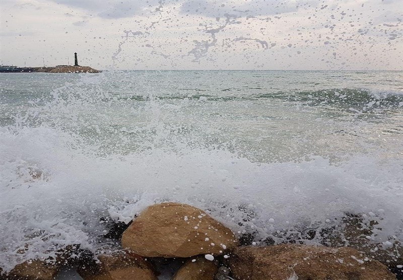 وزش باد شدید 50 کیلومتری در سواحل بوشهر