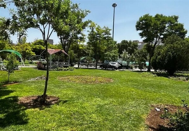 پارکهای محلهای فامنین کلنگزنی شد