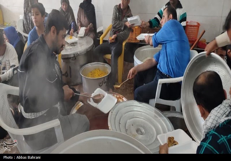 پخت و توزیع 10 هزار پرس غذا در جنوب استان بوشهر