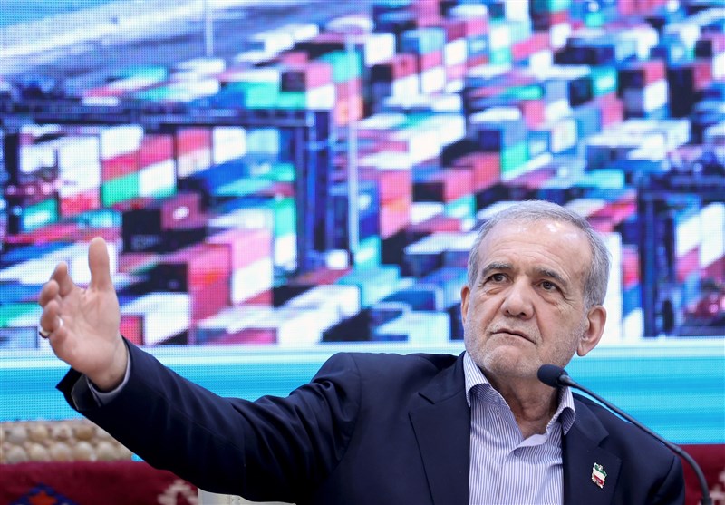 پزشکیان: اگر چشم به دیگران بدوزیم مشکلات حل نخواهند شد