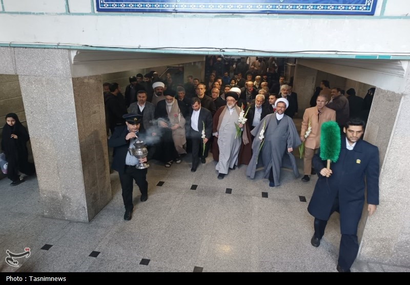 گرامیداشت سالروز ورود امام خمینی(ره) به آستان حضرت عبدالعظیم