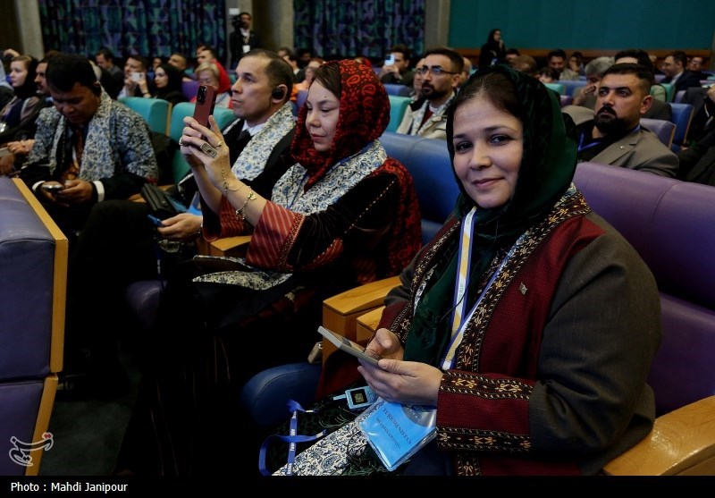 گردهمایی بینالمللی 100 تور اپراتور جهان در اصفهان