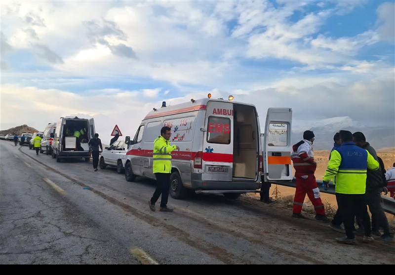 آخرین وضعیت حادثه واژگونی مرگبار اتوبوس در گردنه ایلاندره؛ 4 فوتی و 17 مصدوم / اخبار اصفهان - اخبار استانها