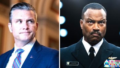 بازنشستگی اجباری دریاسالار آمریکایی پس از انتقاد از حملات مرگبار در کارائیب / آمریکا , دریاسالار , بازنشستگی , کارائیب , ترامپ