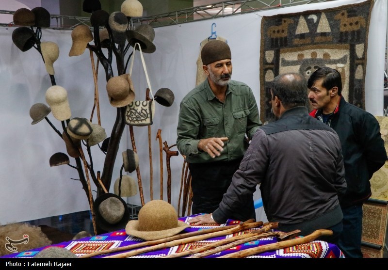 آغاز نخستین جشنواره ملی نمد به میزبانی بام ایران + تصاویر / اخبار چهارمحال و بختیاری - اخبار استانها