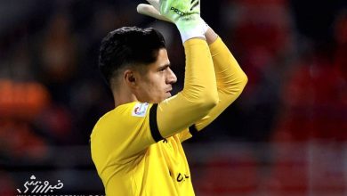 پیام نیازمند پدر شد؛ گلر پرسپولیس و تیم ملی با انتشار عکس کفشهای نوزادی دخترانه خبر داد / پیام نیازمند , پرسپولیس , تیم ملی فوتبال ایران , دروازهبان , فوتبال ایران