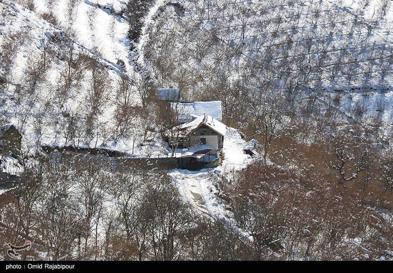 روستاهای لرستان در محاصره برف/ از سیل تا ریزش کوه/ خاطره تلخ سیل 98 دوباره زنده شد / اخبار لرستان - اخبار استانها