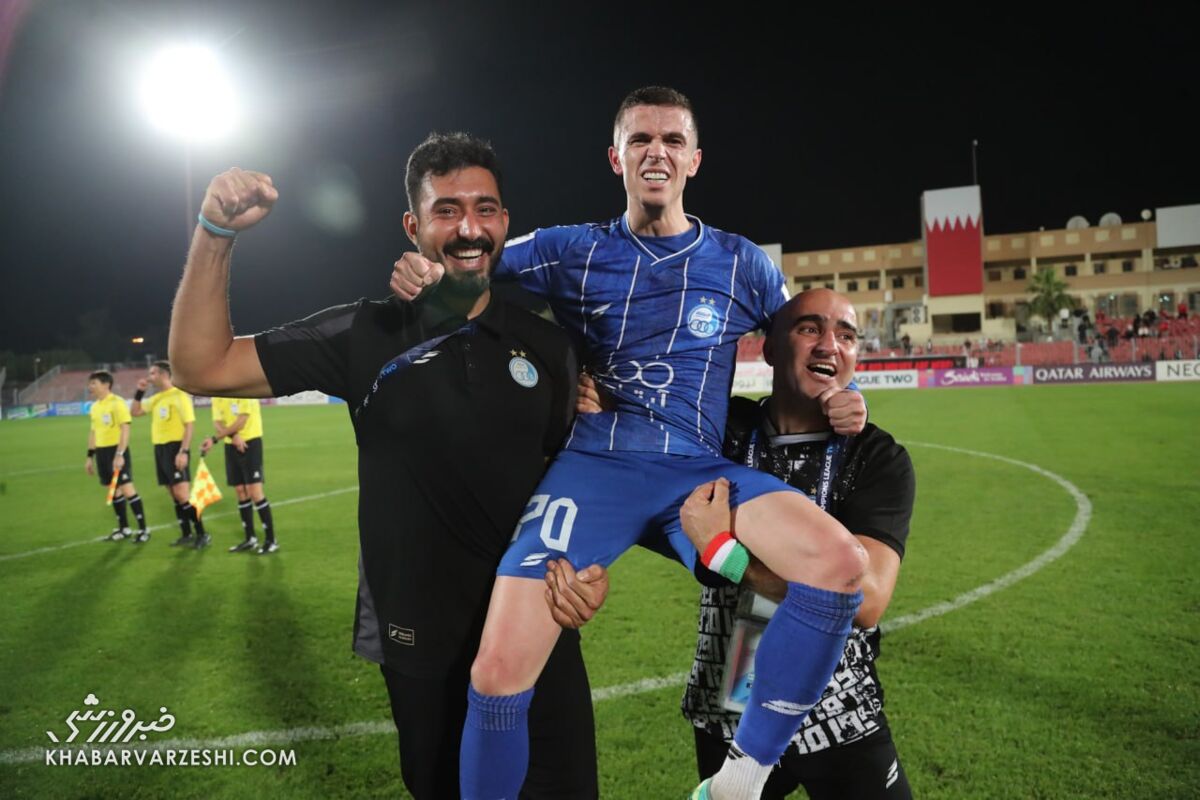 یاسر آسانی با گل و پیام انگیزشی استقلال را به برد مقابل المحرق بحرین رساند / یاسر آسانی , استقلال , لیگ قهرمانان آسیا , المحرق بحرین , فوتبال ایران