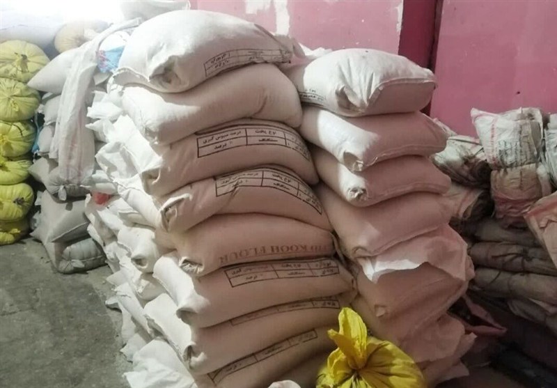 کشف 16 تن مغز بادام قاچاق خارجی در دشتستان به ارزش بیش از 100 میلیارد / اخبار بوشهر - اخبار استانها