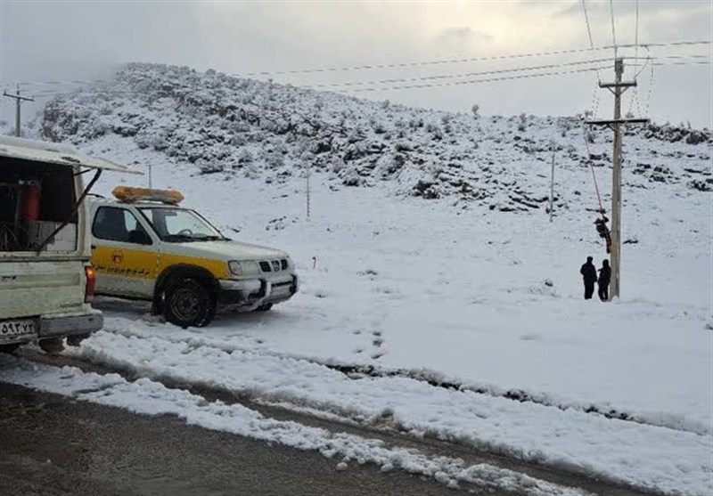 پایداری وضعیت شبکه توزیع نیروی برق فارس با حضور 115 گروه عملیاتی / اخبار فارس - اخبار استانها