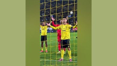 تشویق تماشاگران النصر برای رونالدو و همتیمیهایش پس از پیروزی مقابل الاخدود / النصر , رونالدو , لیگ عربستان , الاخدود , فوتبال عربستان