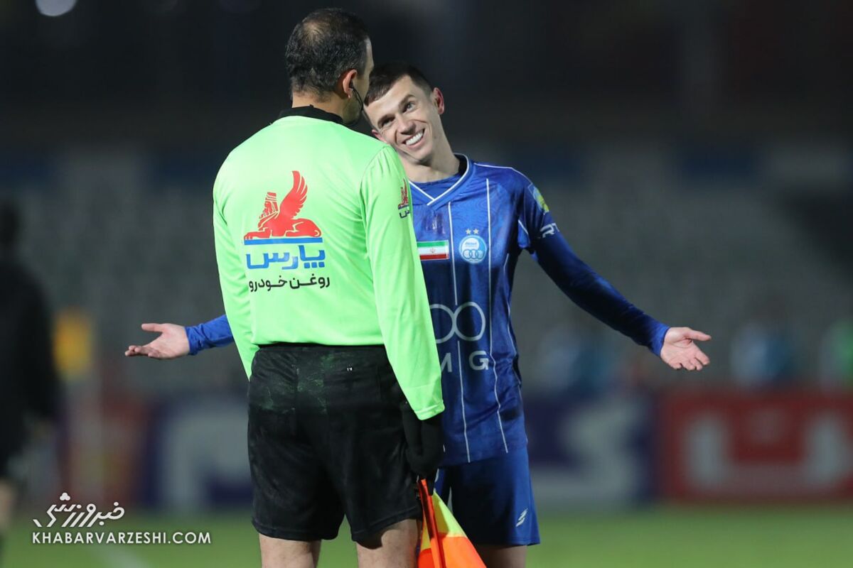 انتقادات شدید استقلال به وضعیت داوریها در لیگ برتر / استقلال , لیگ برتر , داوری , ریکاردو ساپینتو , ملوان