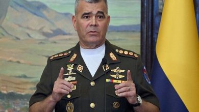 پادرینو لوپز: ارتش ونزوئلا از تهدیدات ترامپ نمیهراسد / ونزوئلا , دونالد ترامپ , تحریم نفتی , ولادمیر پادرینو لوپز , آمریکای لاتین