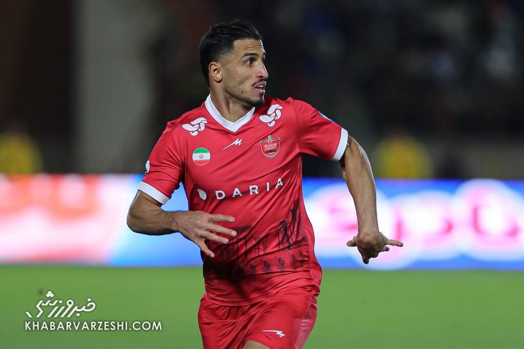 علیپور: در این زمین چطور گل بزنم؟ / علی علیپور , پرسپولیس , لیگ برتر , اوسمار ویرا , آلومینیوم