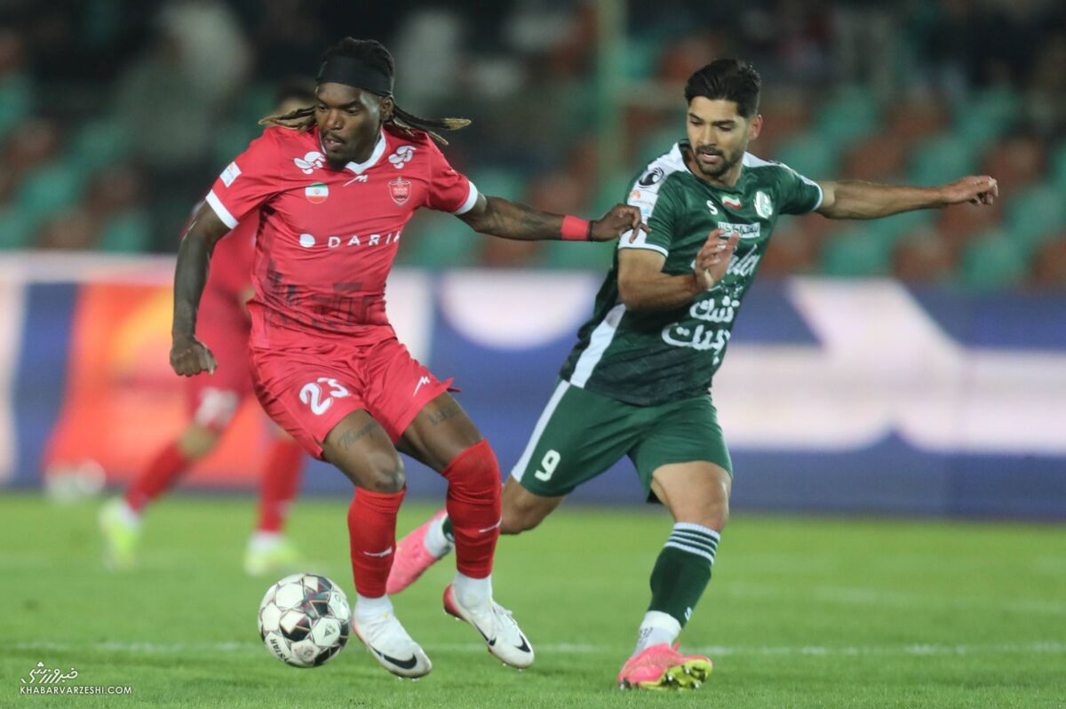 مهدوی: پرسپولیس به زودی رسماً صدر جدول را از آن خود میکند / پرسپولیس , محمدرضا مهدوی , اوسمار ویرا , پیام نیازمند , آلومینیوم اراک