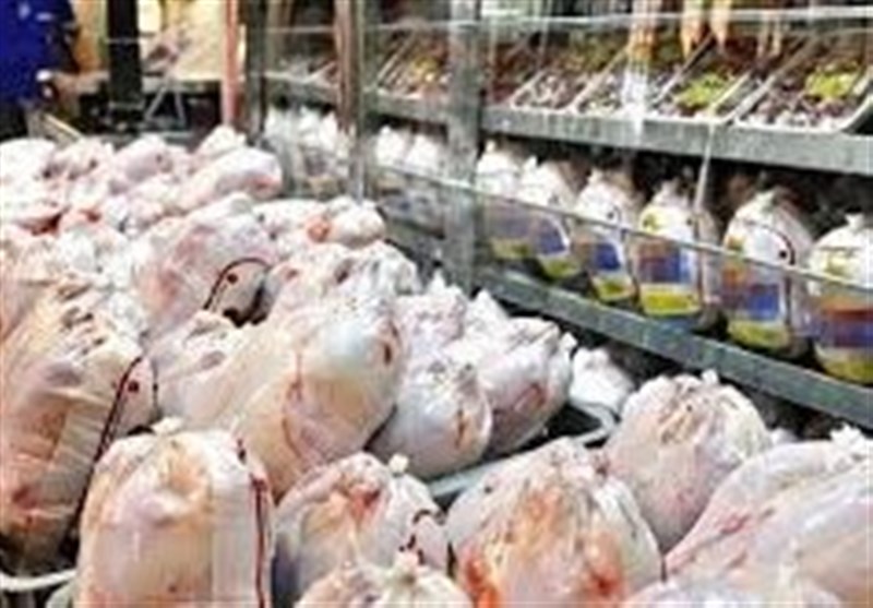 عرضه مرغ منجمد با قیمت 125 هزار تومان و نظارت مستمر بازرسان / اخبار فارس - اخبار استانها