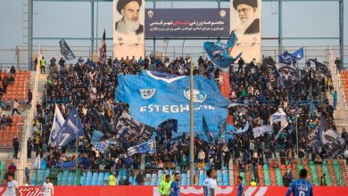 نگرانی از وضعیت چمن ورزشگاه شهدای شهر قدس قبل از بازی استقلال و گلگهر سیرجان / استقلال , گلگهر سیرجان , لیگ برتر , ورزشگاه شهدای شهر قدس , چمن ورزشگاه