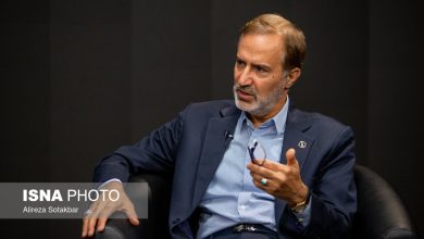 رئیس انجمن ژنتیک: سیاستهای متناقض در زیستفناوری مانع پیشرفت است / زیستفناوری , محصولات تراریخته , پژوهشگاه زیستفناوری , واکسن , شرکت دانشبنیان