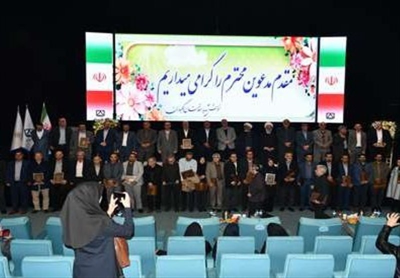 تجلیل از 100 پژوهشگر برگزیده در آیین نجم دانشگاه سمنان / اخبار سمنان - اخبار استانها