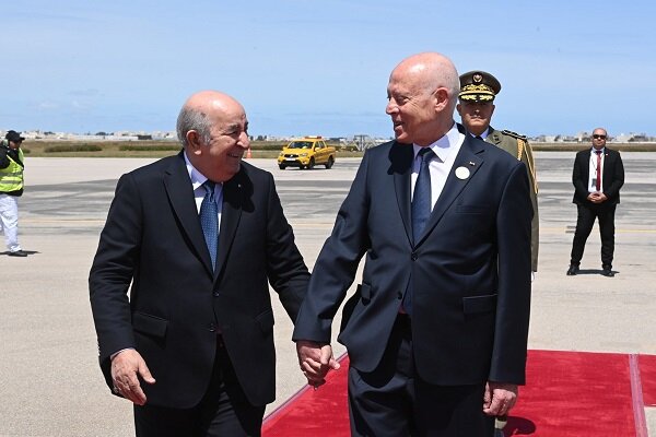 الجزایر هرگونه تلاش برای بیثباتسازی تونس را با واکنش قاطع مواجه خواهد کرد / الجزایر , تونس , امنیت ملی , بیثباتی , روابط بینالملل