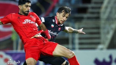 سلفی جنجالی تیم داوری قبل از دیدار حساس تراکتور - پرسپولیس / تراکتور , پرسپولیس , وحید کاظمی , داوری , سلفی