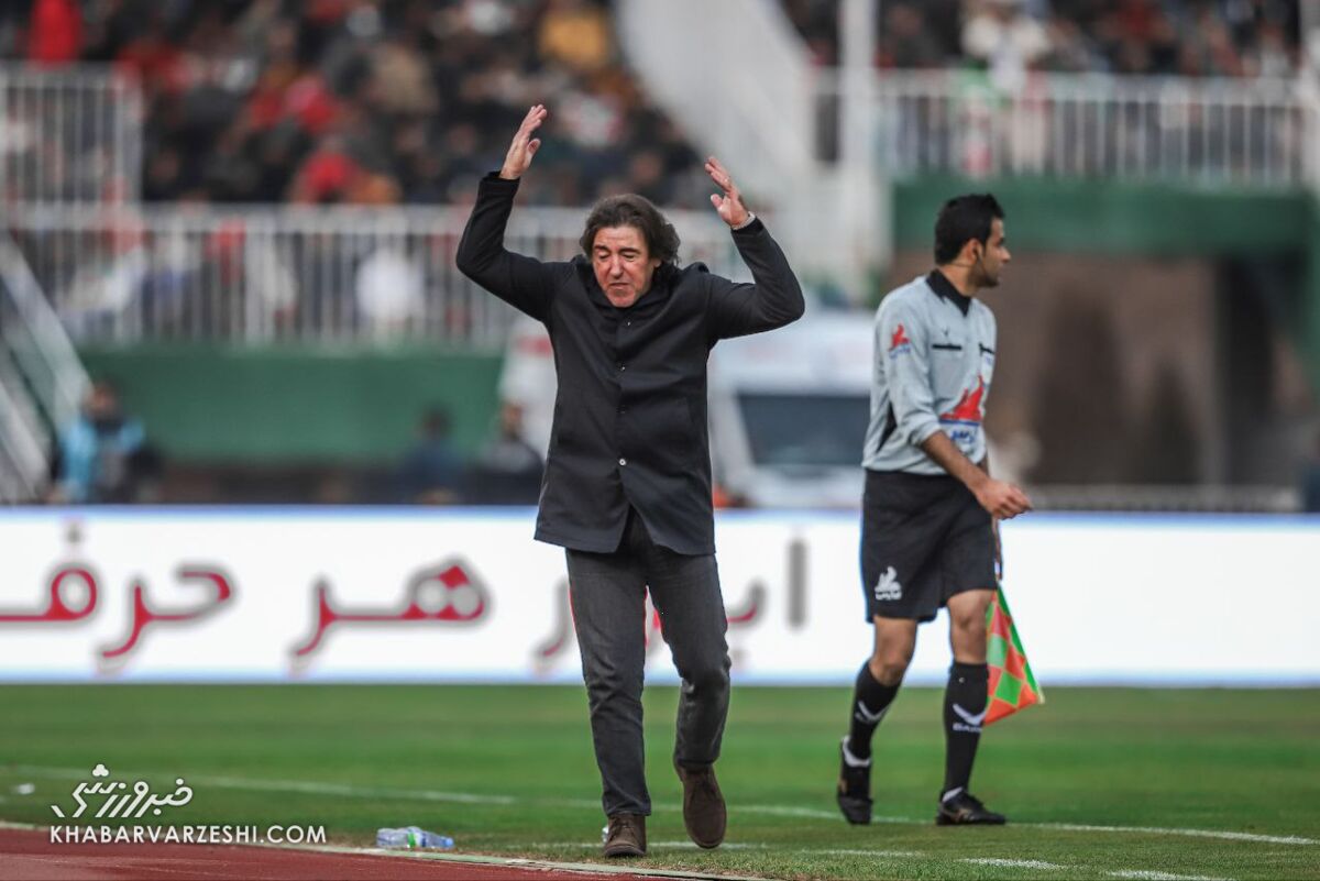 مخالفت ساپینتو با گزارشدهی به کمیته فنی استقلال / استقلال , ریکاردو ساپینتو , کمیته فنی , سرمربی استقلال , لیگ برتر