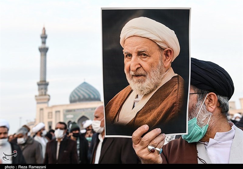 ویژگیهای ممتاز آیتالله یزدی (ره) در عرصه علم و سیاست / اخبار قم - اخبار استانها