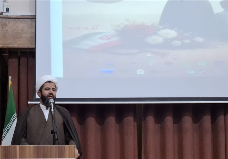 سبک زندگی فاطمی ریشه عزت و مقاومت نسلهای امروز انقلاب اسلامی است / اخبار خراسان جنوبی - اخبار استانها