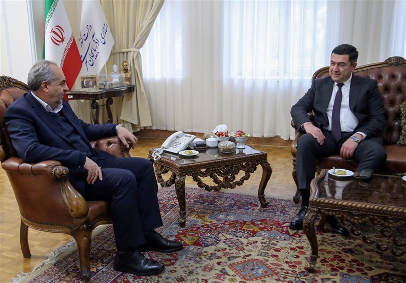 سرمست: مسیر «کلاله ـ جلفا» برای ایران و آذربایجان اطمینانبخش است؛ کریدور زنگزور نه! / اخبار آذربایجان شرقی - اخبار استانها