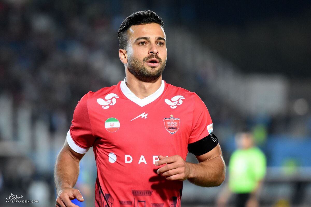 جریمه و محرومیت تعلیقی سروش رفیعی به دلیل الفاظ رکیک در دربی / سروش رفیعی , پرسپولیس , استقلال , کمیته انضباطی , محرومیت