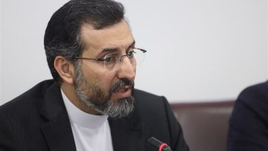 انتقاد عضو شورا از تاخیر در پرداخت مطالبات پیمانکاران شهرداری مشهد / اخبار خراسان رضوی - اخبار استانها