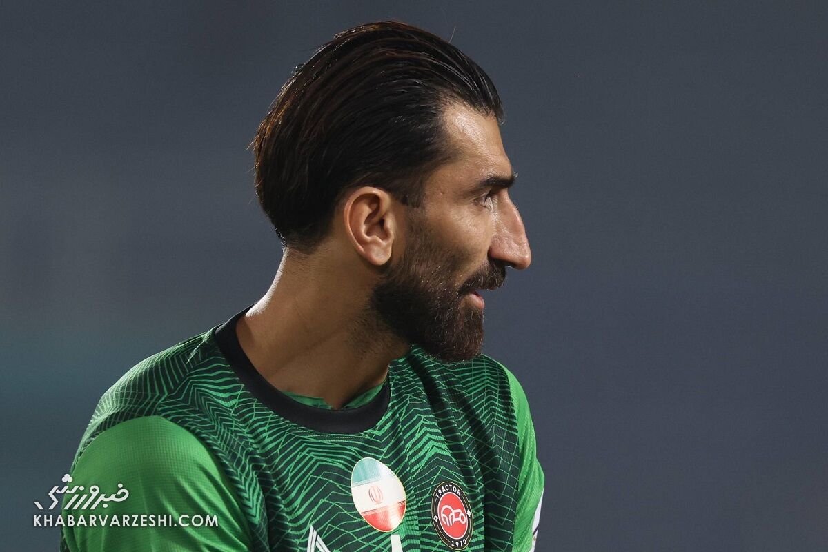 انتقاد بیرانوند از وضعیت ورزشگاه یادگار امام: تراکتور با این شرایط مدعی قهرمانی نیست / علیرضا بیرانوند , تراکتور , لیگ برتر , ورزشگاه یادگار امام , خداداد عزیزی