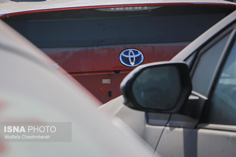 نگرانی از خدمات پس از فروش ۵۰ هزار خودروی وارداتی؛ واردات خودرو توسط اشخاص چالش ایجاد میکند / واردات خودرو , خدمات پس از فروش , تعرفه خودرو , خودروهای وارداتی , بازار خودرو